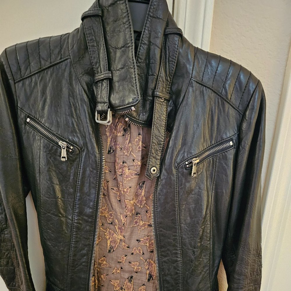 Andrew Marc Leather Jacket Size: Small